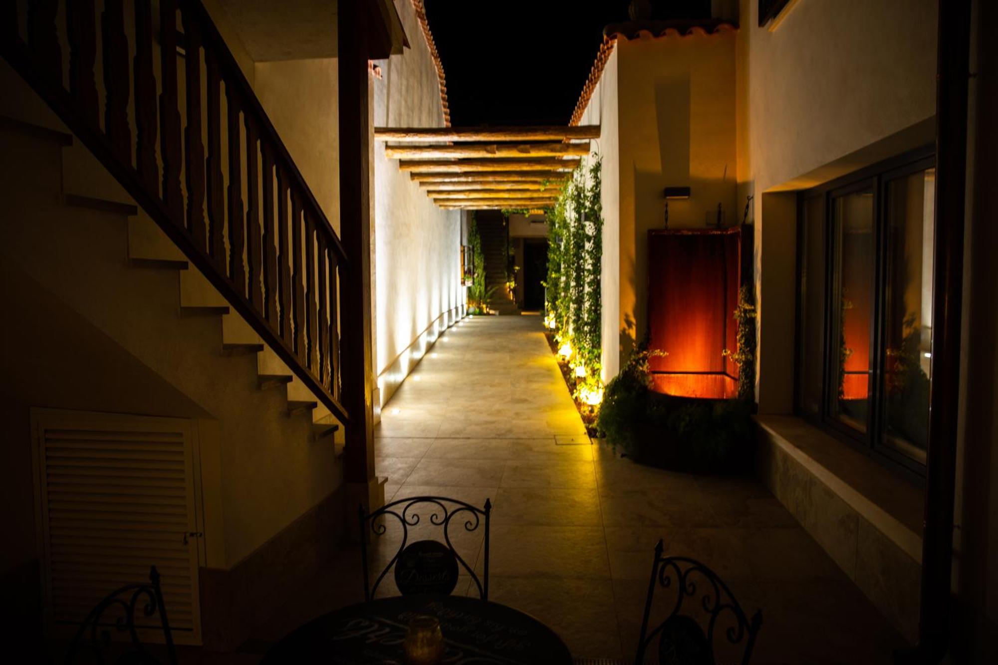 El Patio De Los Jazmines Boutique-House Консуэгра Экстерьер фото