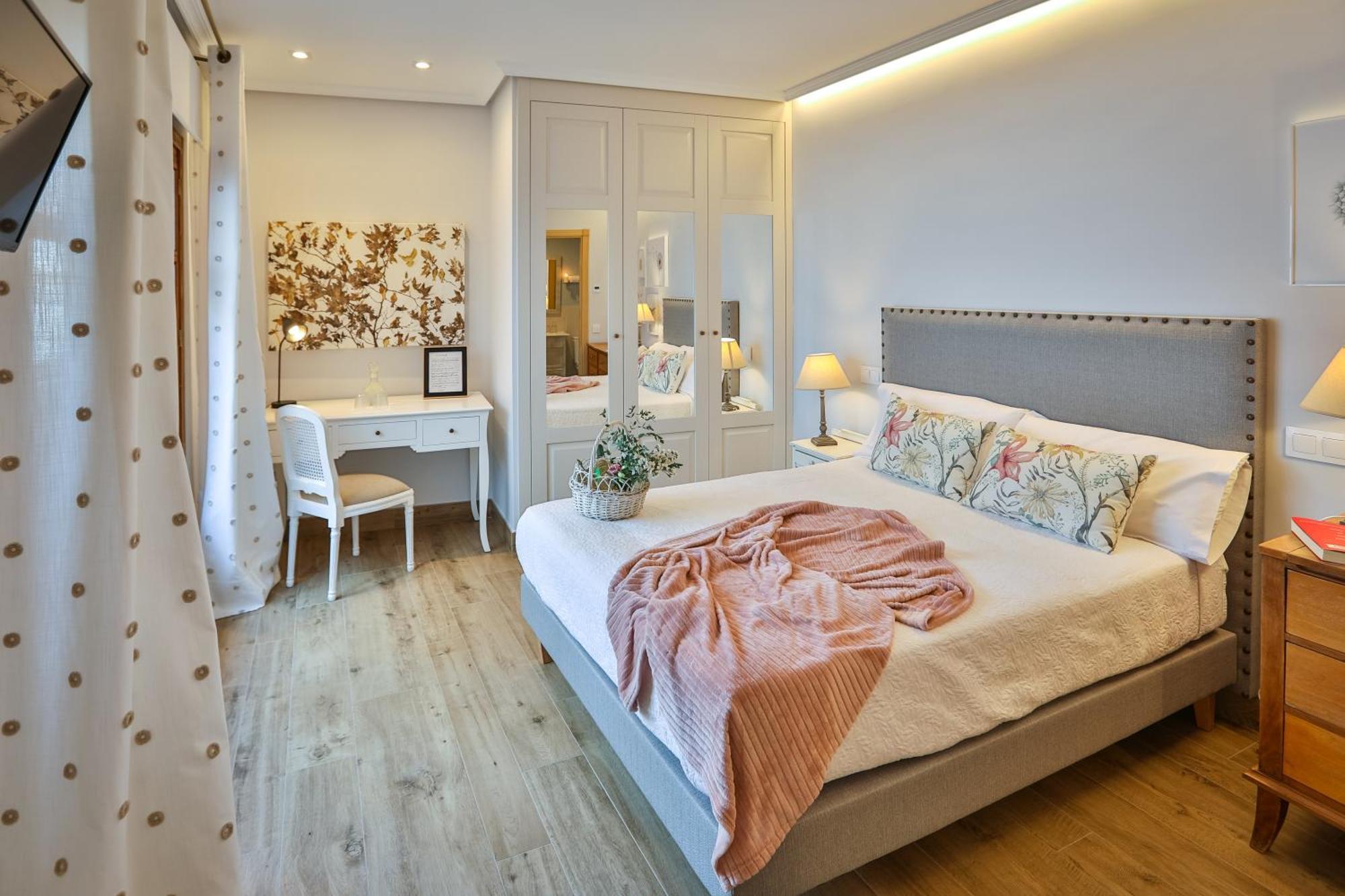 El Patio De Los Jazmines Boutique-House Консуэгра Экстерьер фото
